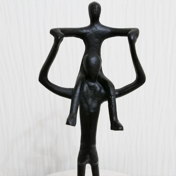 Handcrafted Father and Child on Shoulders Metal Sculpture Figurine on MarbleBase - Picture 2 of 6